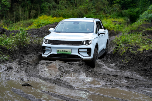 广东海南车主的新选择 吉利雷达何以成为新宠?